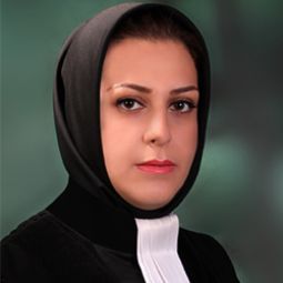 زهرا دادستان